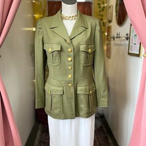 1996 CHANEL Boutique Olive Green Wool Jacket with Gold Chain Hem – Women's FR 44
